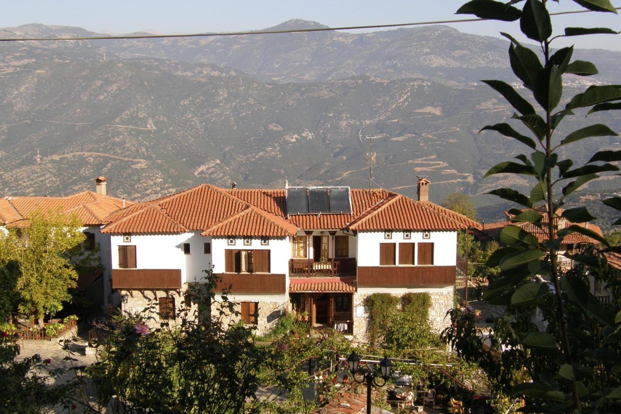 9Mouses Chasiotis Guest House Ampelakia Exterior photo